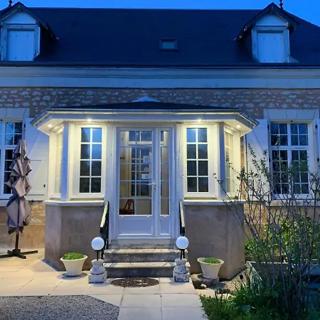 La Costonnerie Bed & Breakfast 3*