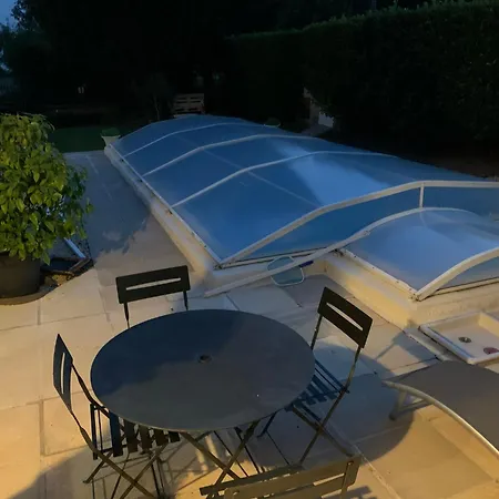 La Costonnerie Bed & Breakfast 3*