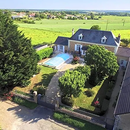 La Costonnerie Bed & Breakfast